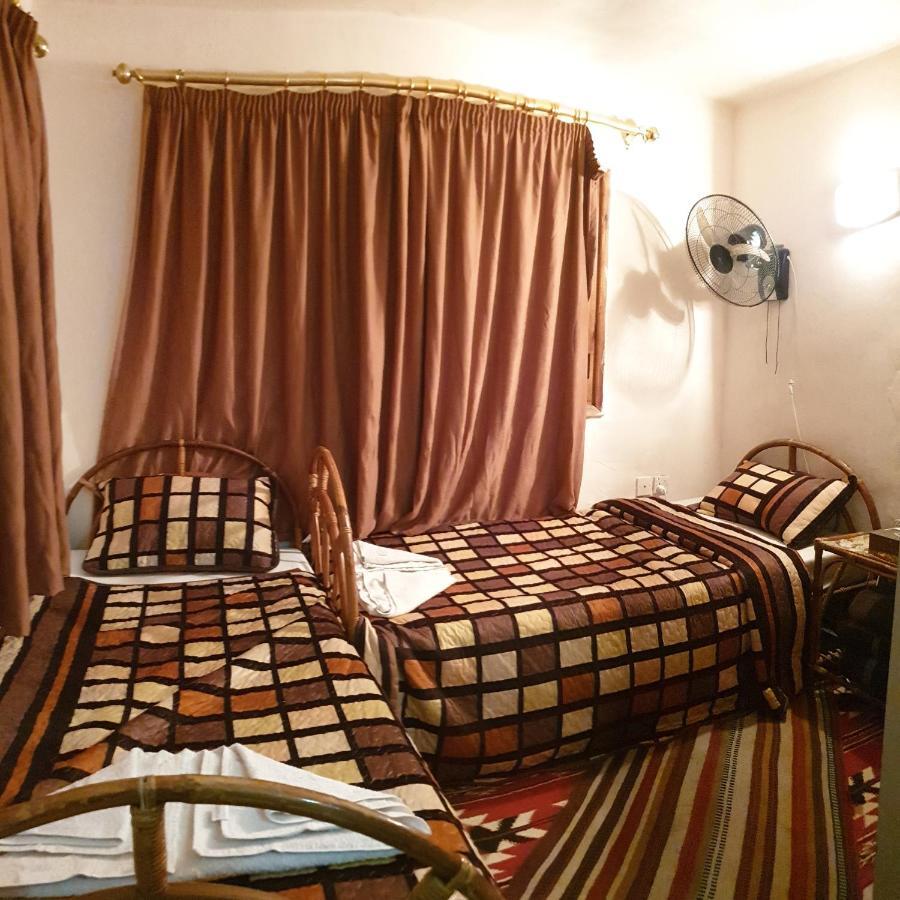 The Orient Home Wadi Musa Exterior foto
